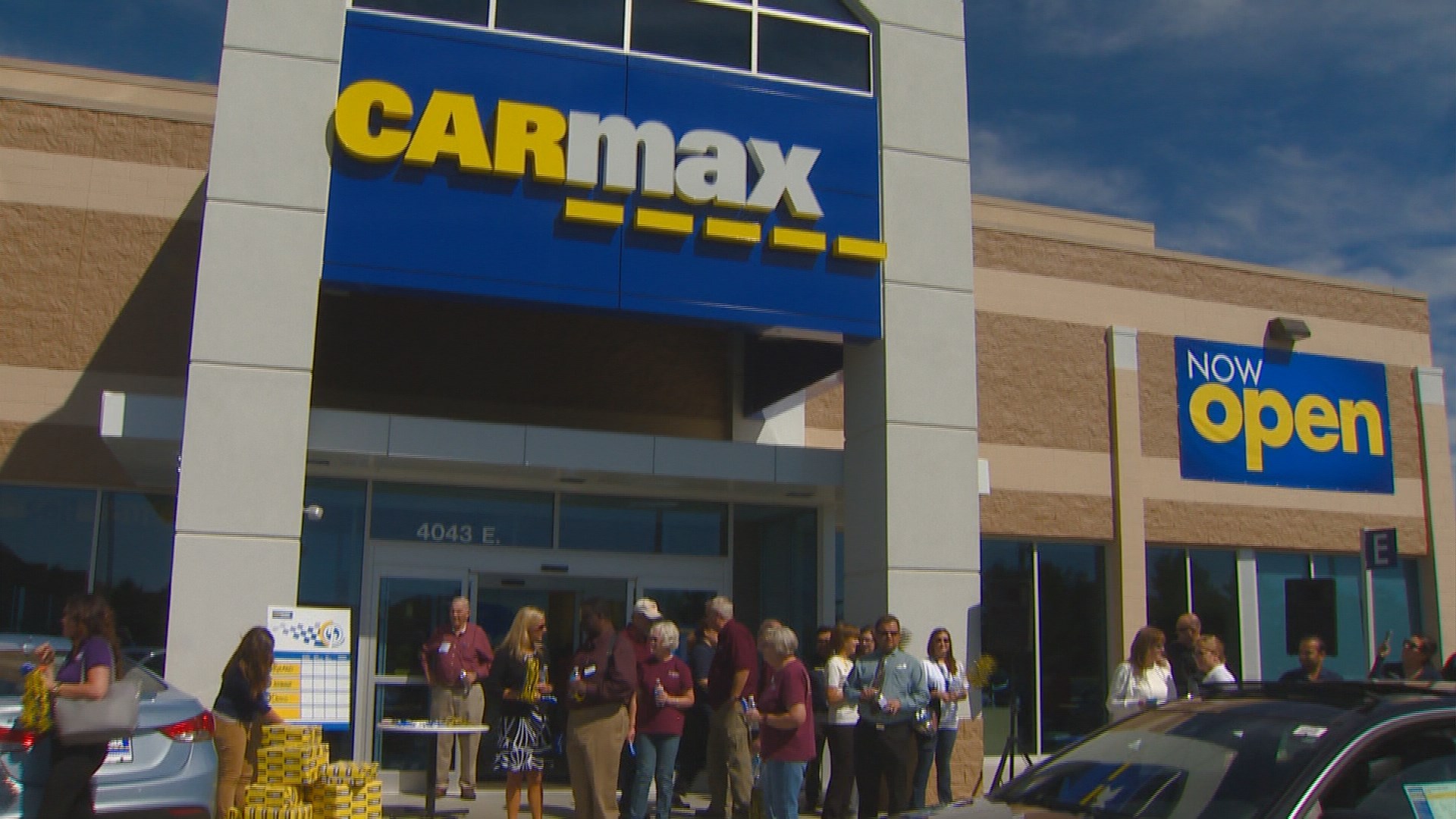 CarMax celebrates its first store in Idaho